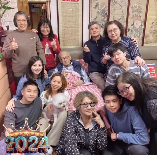 突發！香港知名笑匠年初七睡夢中安詳離世，享年100歲