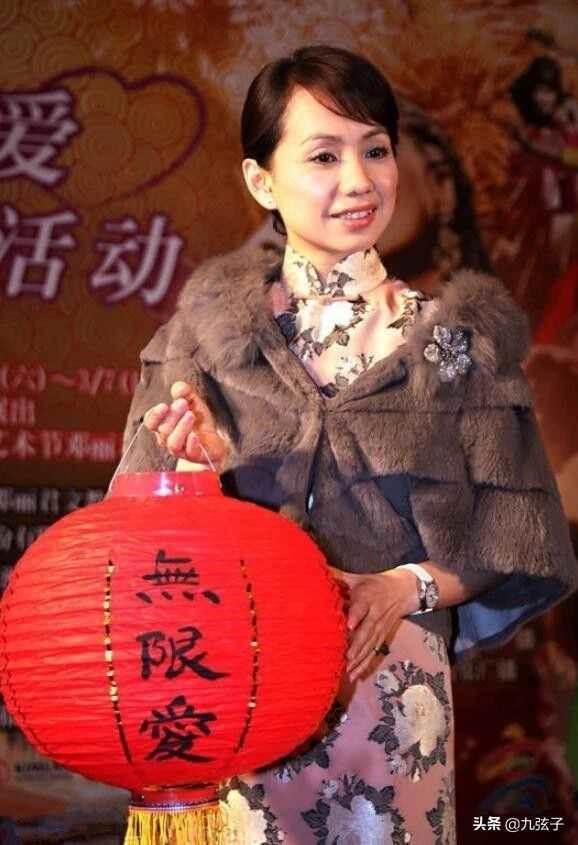 蔡幸娟200張不雅照洩露， 與已婚男偷情畫面震驚全台，前夫一句話曝光實情