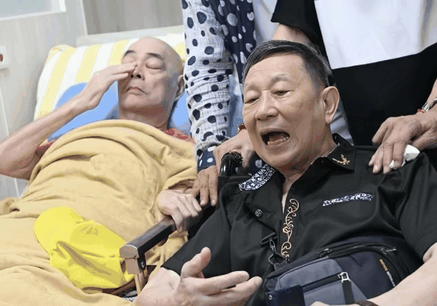 曾經叱吒歌壇！72歲大咖歌王「臥病床掉肉50公斤」近況曝光「獨自住養老院」：一度發病危通知