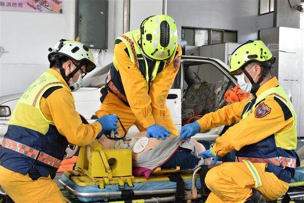 快訊／彰化驚傳「90人送醫」 八人無呼吸心跳