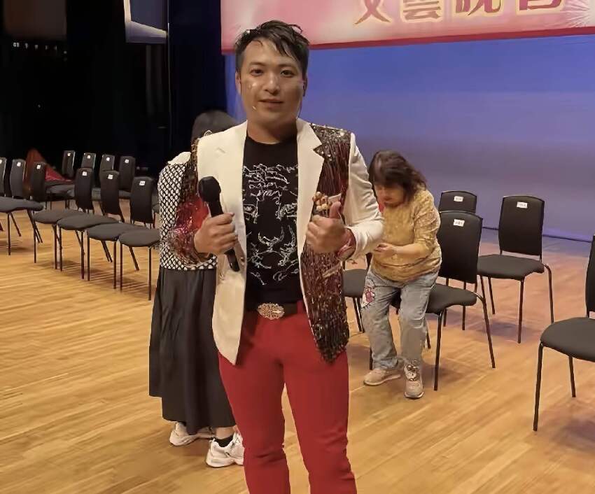 突發!香港歌手因侵犯同性未成年學生,被判入獄43個月