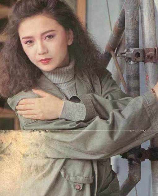 曾華倩:與梁朝偉同居6年分手,獨自撫養兒子,如今兒子是她驕傲
