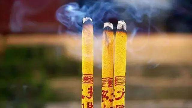 為什麼有人拜拜特別靈？原來燒香時都會說這2個字
