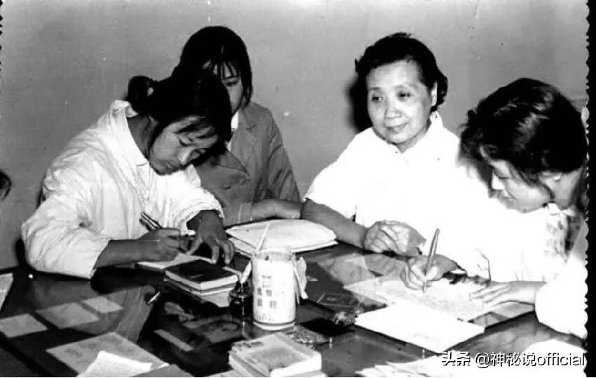 84歲尼姑絕食7天圓寂！生前交代把肉身放入坐缸，3年後開缸「眾人驚呆了」...