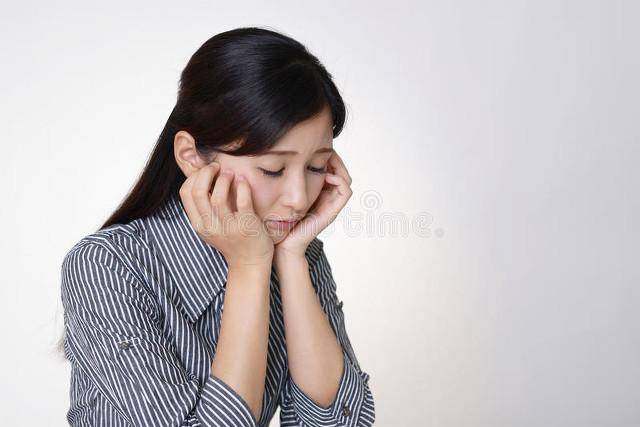 女人突然對你冷漠,一般都是因為這些原因