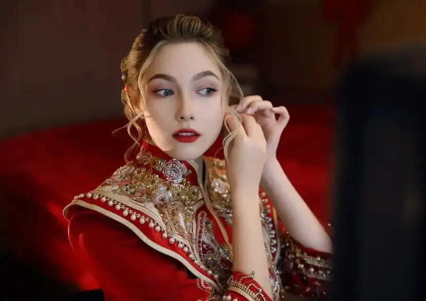 Russian beauty married a Chinese man, cried for 3 days after returning home, and said that the living gap between China and Russia is too big