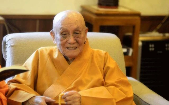 101歲高僧洩露天機：人走霉運時不妨「默念3句話」　不用拜佛「菩薩也會保佑你」