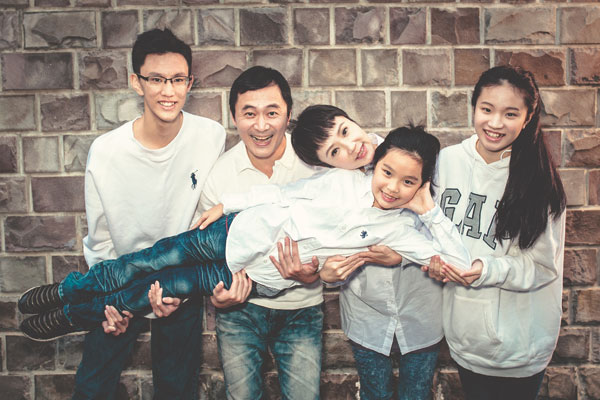 老公走時孩子才滿月！馬兆駿遺孀曾陷生命低谷，3年後再嫁男星遭誤解，她大方回擊：每個人都有追求幸福的權利！