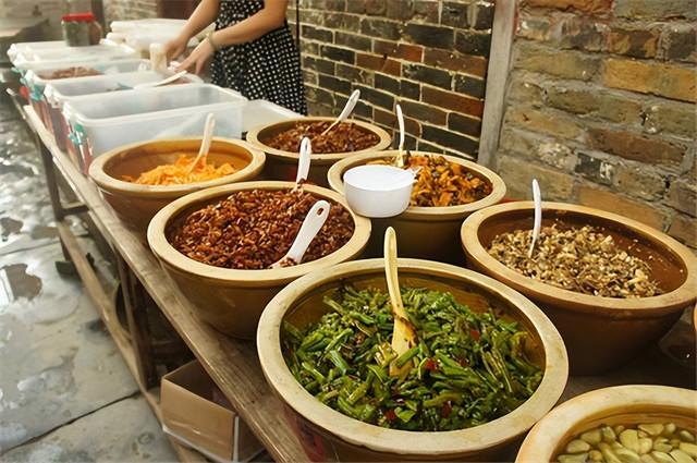 糖尿病患者不能吃饅頭？醫生忠告：真正不能吃的，或是這4類食物