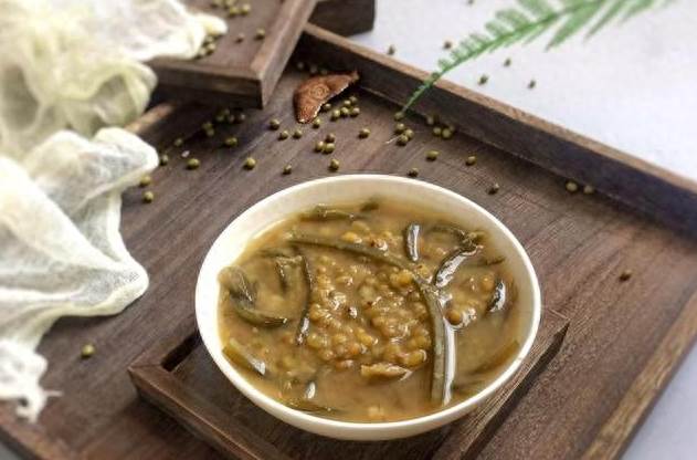 綠豆和它一起煮,專治肝病!每天喝一碗,清腸排宿便,大肚腩不見了,口臭沒了