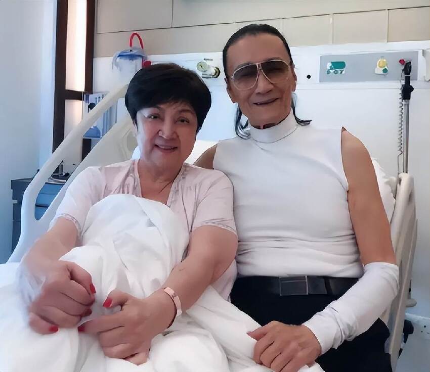 謝霆鋒也沒想到，謝賢訃告釋出當天，張柏芝竟因一個舉動大賺口碑