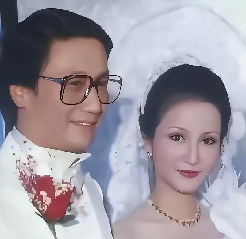 謝霆鋒也沒想到，謝賢訃告釋出當天，張柏芝竟因一個舉動大賺口碑