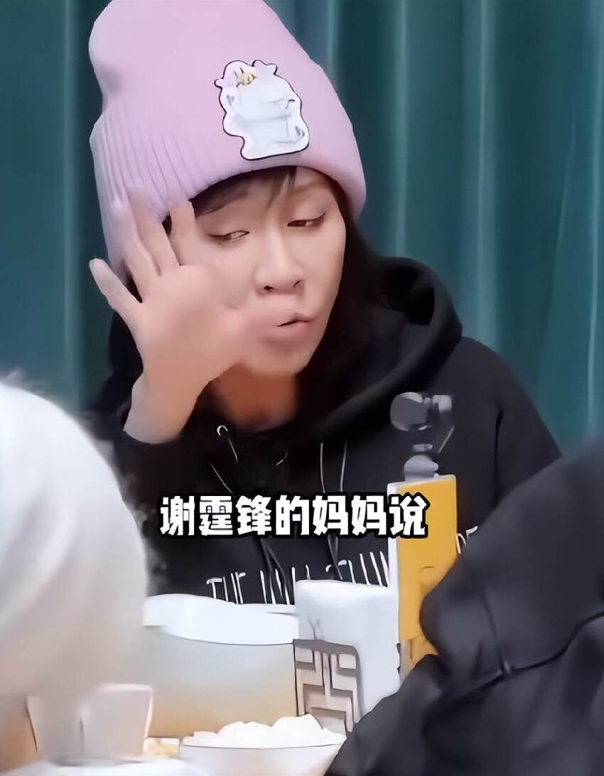 謝霆鋒也沒想到，謝賢訃告釋出當天，張柏芝竟因一個舉動大賺口碑
