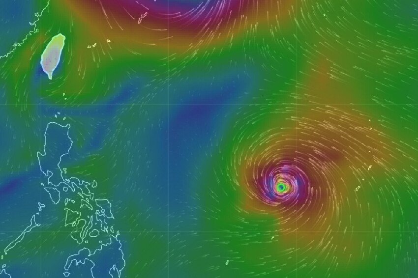 康芮颱風恐穿心「全台躲不掉」！猛烈暴風圈觸陸「4縣市恐放颱風假」