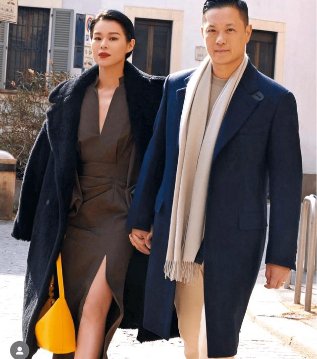 胡杏兒老公陷夜店風波終回應！為背妻摟美女解釋：我是一個擁抱者
