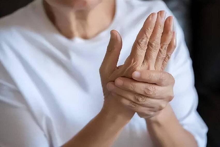 手指是癌症「顯示器」？提醒：若手指出現3個異常，或是癌症來臨