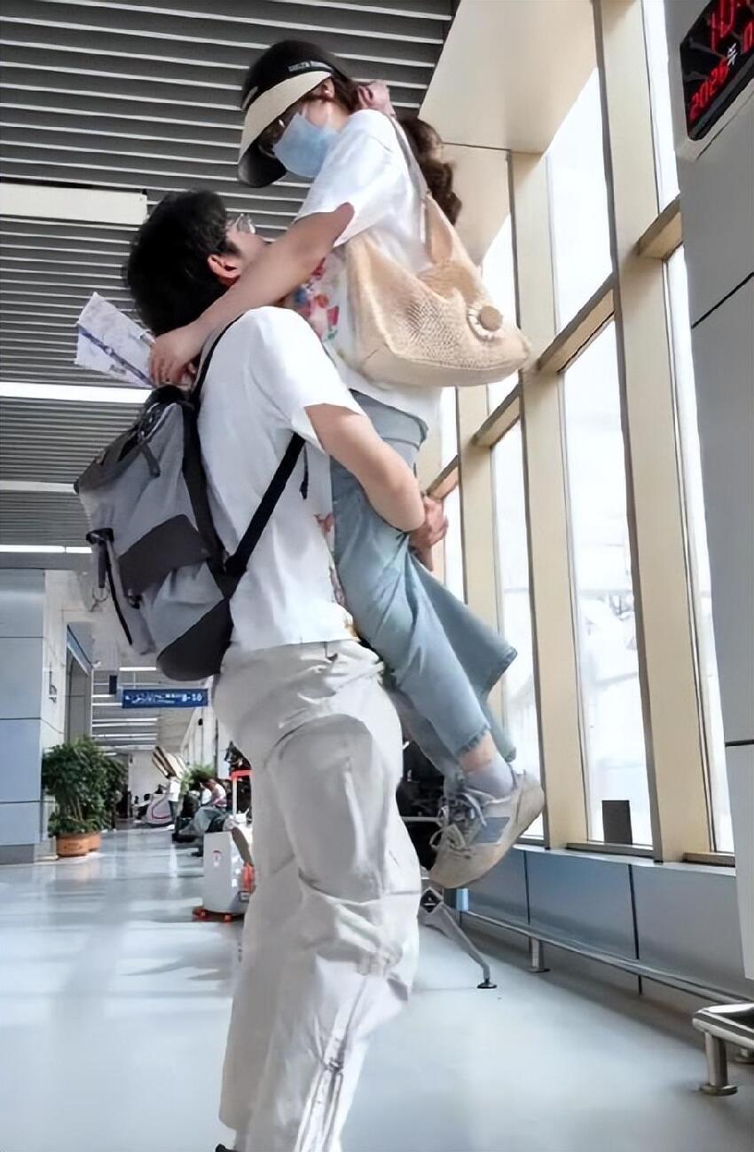 想救人自己卻出事！27 歲醫科美女「無預警確診癌症」一查竟是「黑心房東惹的禍」