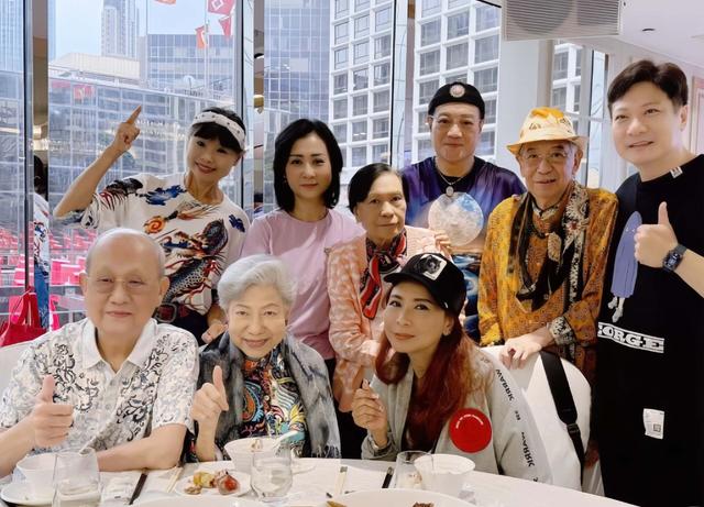 香港知名演員死因曝光，低調舉行設靈儀式，立遺囑捐贈所有財產
