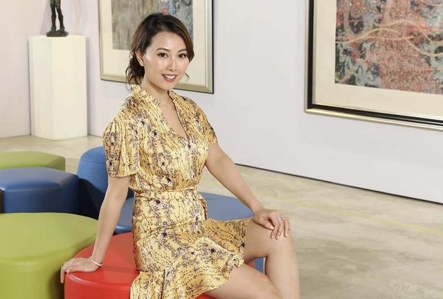 TVB前知名女星移居英國失敗,迴流香港生活,身材豐滿渴望結婚