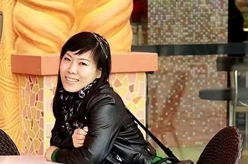 十年前,喊「世界那麼大,我想去看看」辭職的女老師,如今怎樣了