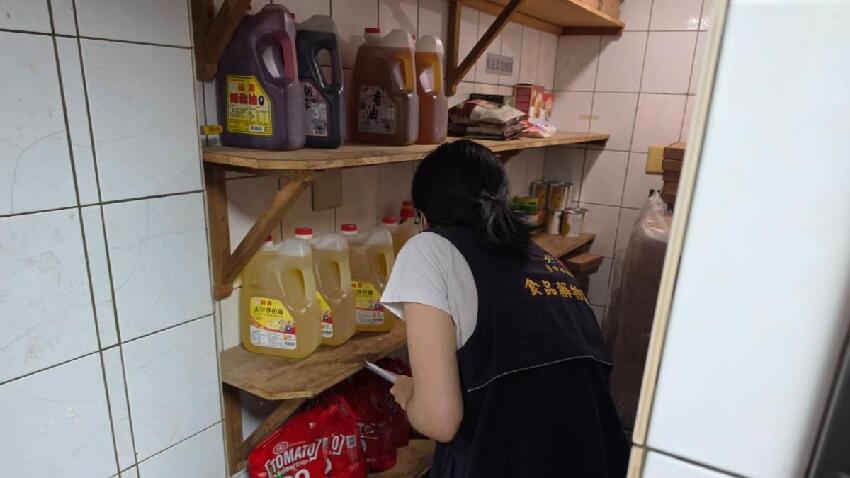 中聯致癌油擴大！醫生警告「3無食品更毒」：受害都不知道
