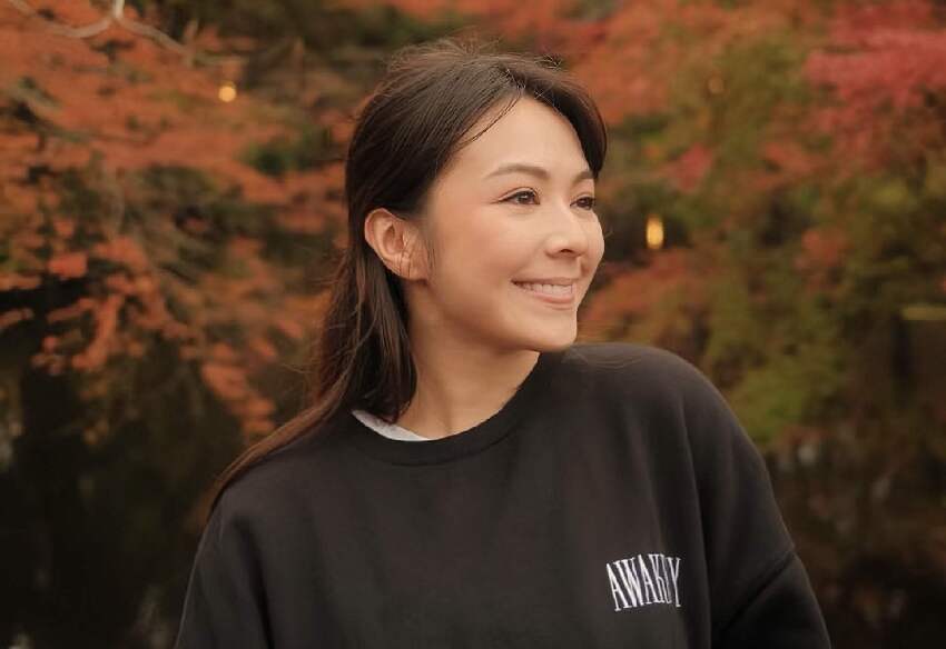 恭喜！香港樂壇小天后新戀情曝光，前男友破產後忍痛分手