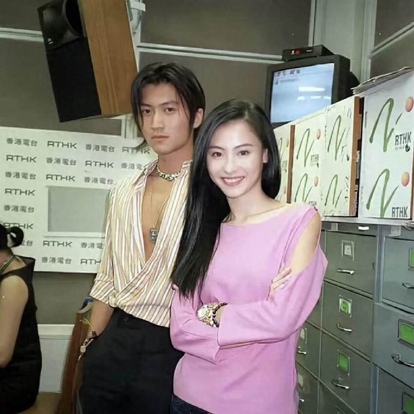 三胎生父被扒後，謝賢前女友曝猛料，原來謝霆鋒娶張柏芝是賭氣