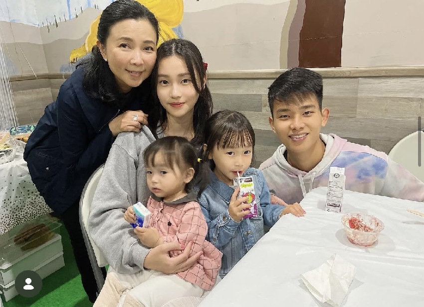 謝瑞麟孫女自曝19歲懷孕，大學畢業抱倆娃參加，25歲仨娃嫁韓國人