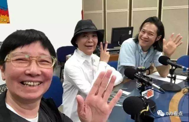 化療后變光頭！65歲TVB老戲骨患子宮癌，同性伴侶始終不離不棄!