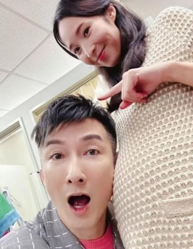 驚喜！TVB女星突曬孕照疑公布喜訊，曾曝新婚不久被老公趕出家門