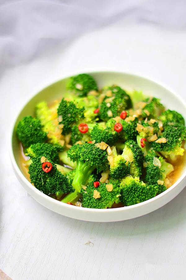 79歲婦人大腸癌末！化療太辛苦「放棄不治了」　日常改吃一物「3個月腫瘤全縮小」醫生也看傻