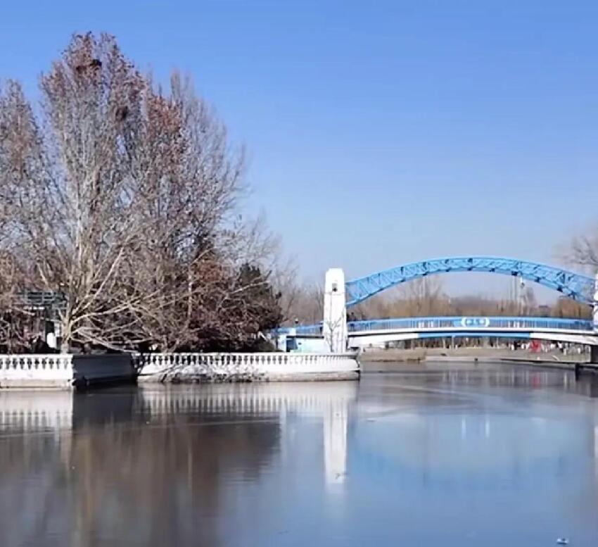 王晶春節首次公開北京豪宅，在朝陽公園對面已住10年內設高端會所