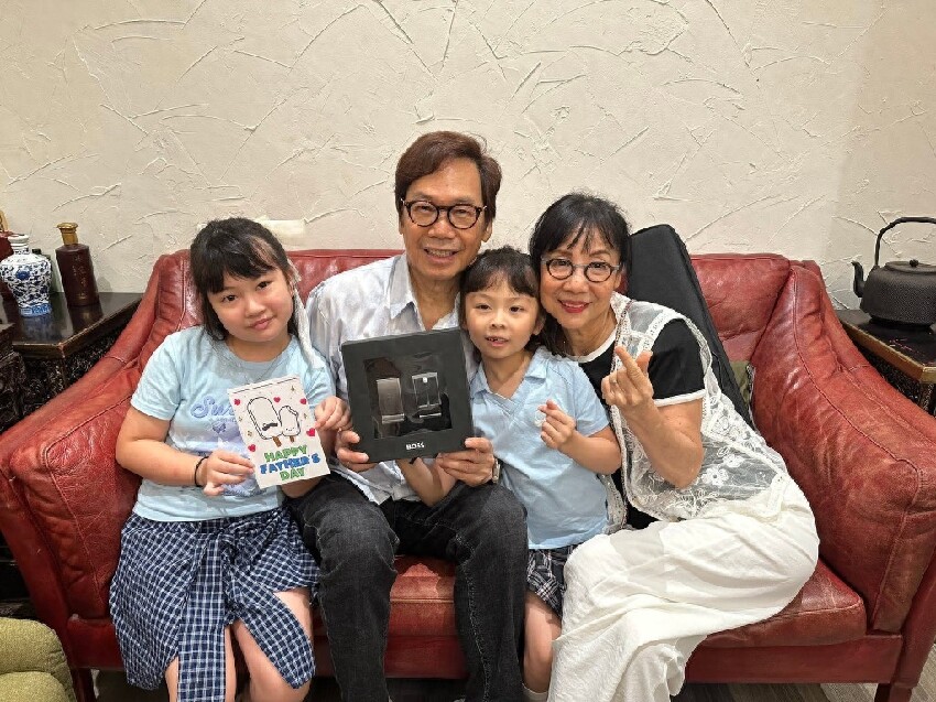 香港男星和妻子結婚超過50年,但沒有生育子女,晚年入住養老院