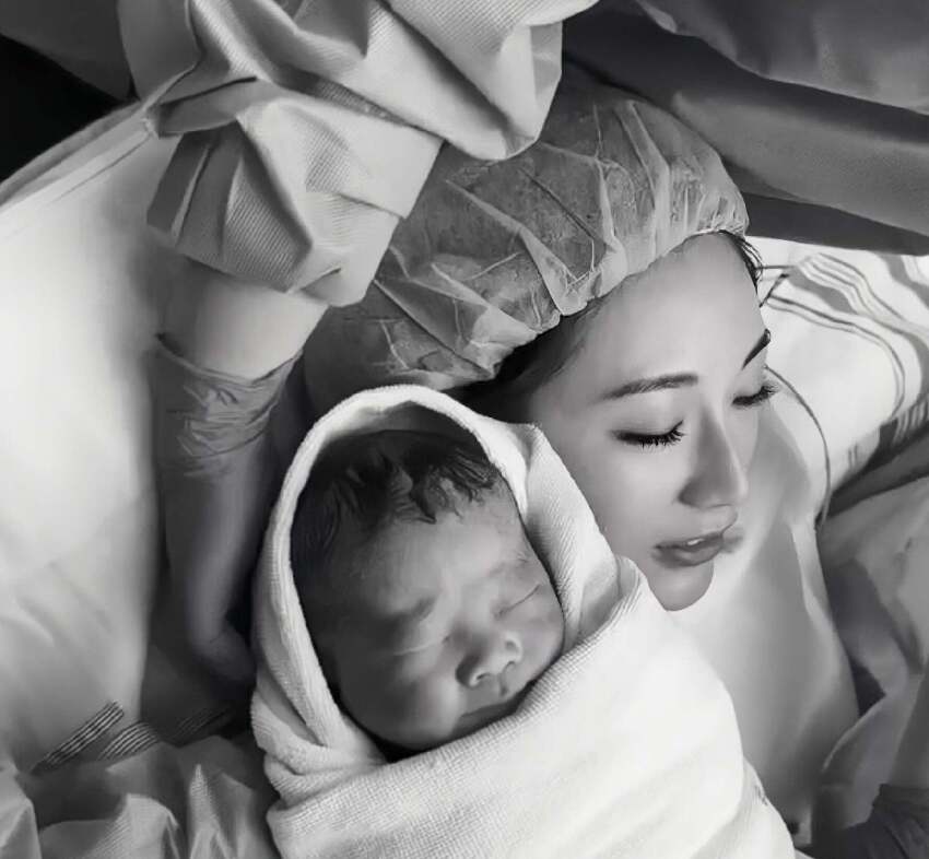 恭喜!TVB前知名女星宣布平安生子,帶濃妝分娩偶像包袱重