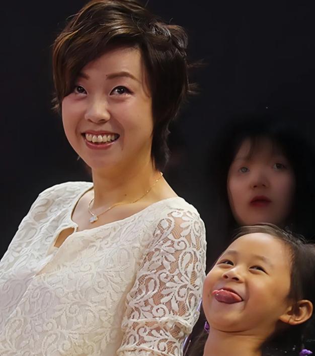 生完孩子沒地位?大魔王張怡寧自曝:兩個女人,老公回來先找的她