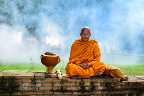 高僧說：心軟不是善，少管四件事，才不會毀了自己