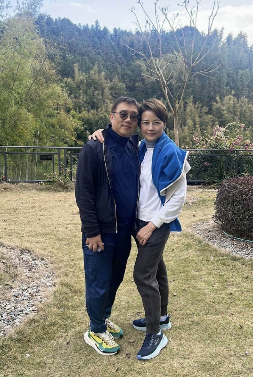 遭家暴出軌離婚20年！62歲八點檔女星「驚喜宣佈再婚」物件「竟是20年好友」
