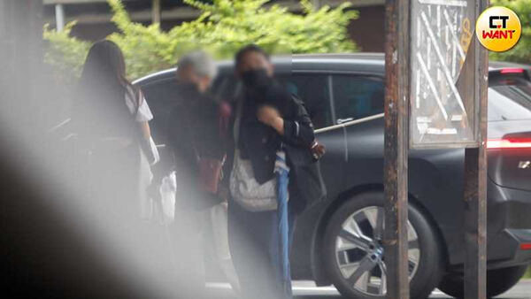 不倫風波7年！阿翔驚傳「悄搬7000萬豪宅」　Grace鬆口「身分證狀態改了」