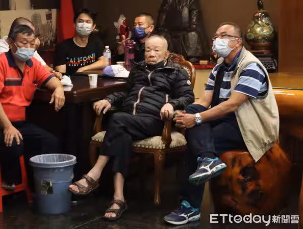 快訊／64歲顏清標「悲曝他過世了」！台中市副議長「出面證實死訊」