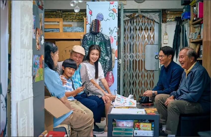 45歲TVB離巢視后圓夢!首度拍ViuTV劇集,和偶像演夫妻有親密戲份