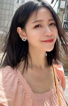 帶孩子散步到一半！知名女星「腸子直接掉下來」　忍痛「用手塞回去」現況曝光