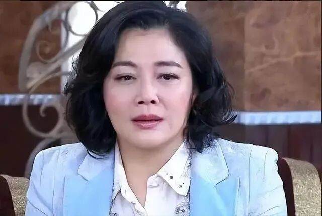 淚目！她拍戲26年身家過億，離世後竟無房無車，只留下一身債務和無私捐獻