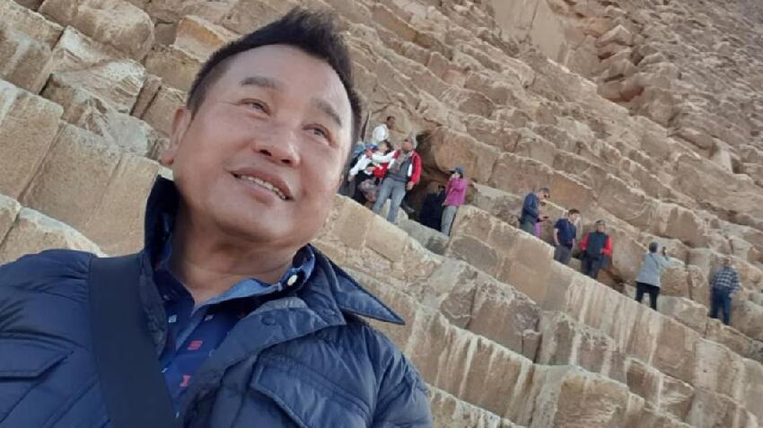 上廁所驚見見紅！台語歌手黃志強突消瘦10公斤，確診「大腸癌3期」悔不當初