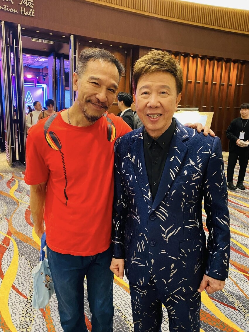 香港音樂人因病離世終年60歲，葬禮低調舉行，好友送別最後一程