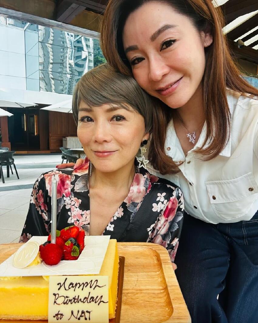 港姐吳文忻生前最後身影照曝光,身體虛弱仍努力站立,眾名人悼念