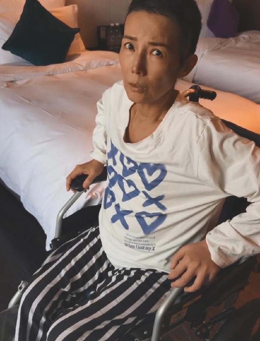 港姐吳文忻生前最後身影照曝光,身體虛弱仍努力站立,眾名人悼念