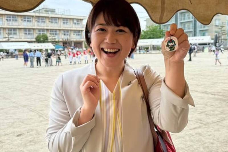 女市長驚爆「與已婚下屬上摩鐵」！她被抓到慌了：「只是討論工作」