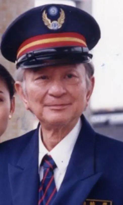 世紀婚禮！陳漢典出身「超狂法律世家」250年驚人家世背景曝光