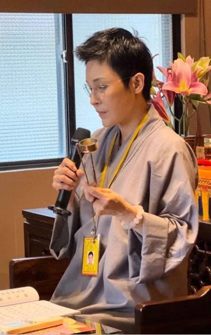 知名女星出家2年罕露面！52歲慈眉善目氣質大變，稱已沒有慾望!