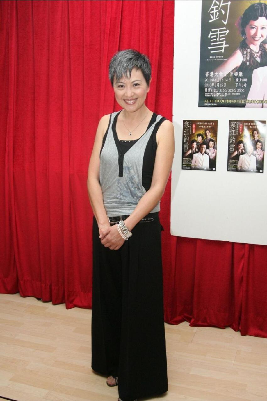 前TVB花旦近況曝光，丈夫剃度出家選擇離婚，曾極力挽留仍攔不住